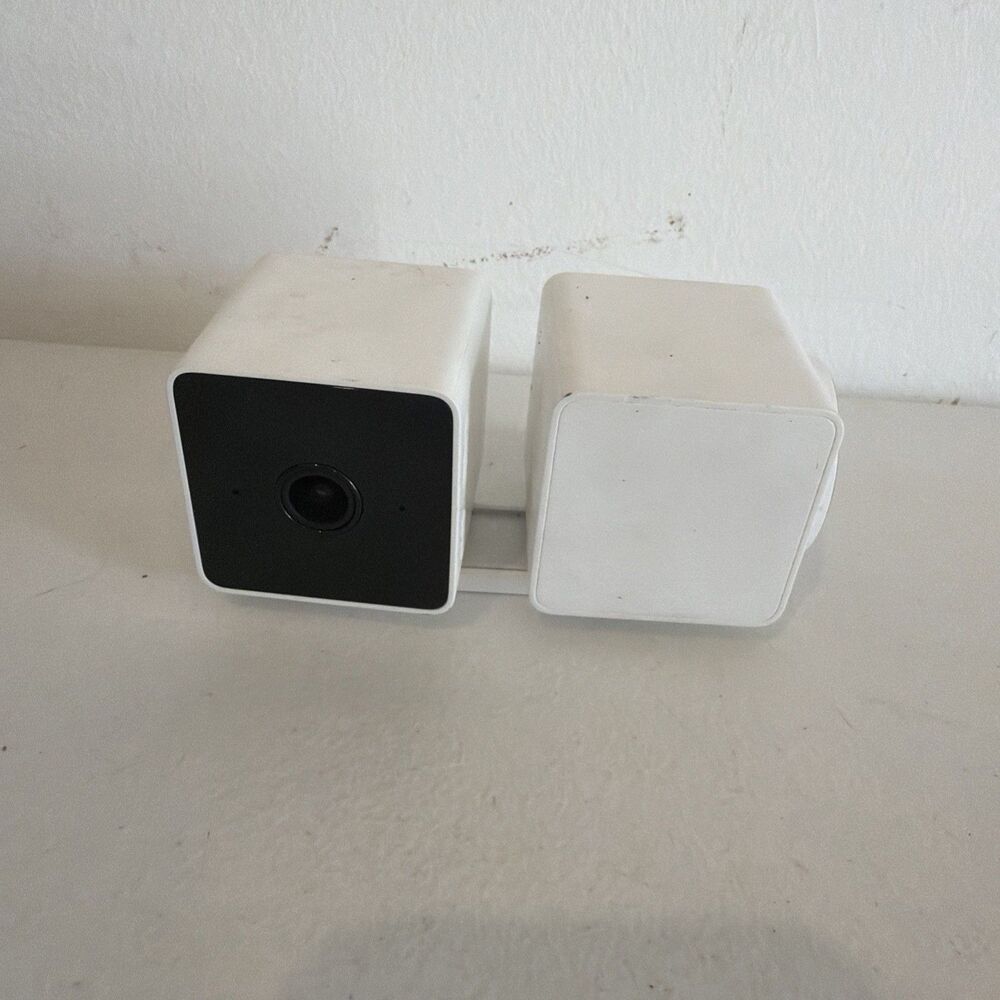 Wyze Pan V3 Security Camera Indoor/Outdoor, Pan/Tilt, 1080P, Black